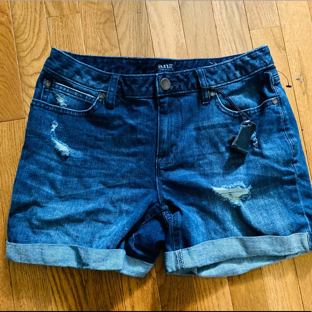 NWOT Jean Shorts